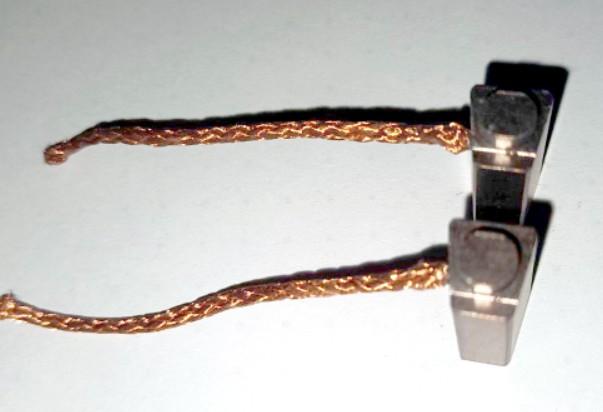 Четкици SP-MG207 = 8/5 x 9mm - 20mm  триаголна